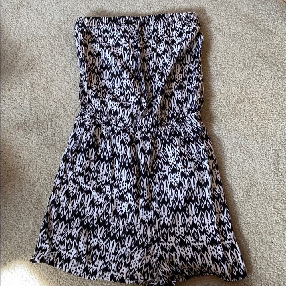 Adorable H&M Strapless Romper